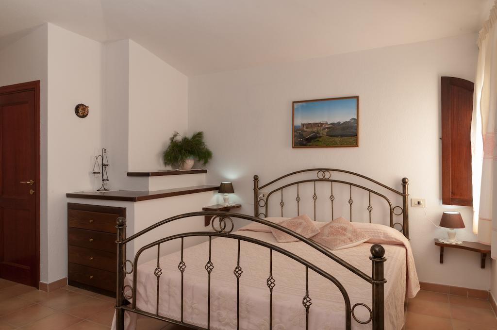 B&B Li Conchi Arzachena Exterior photo